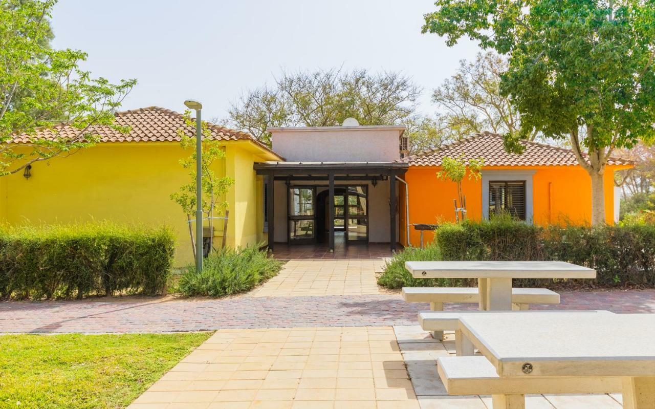 Gvulot - Kibbutz Experience Gevulot Exterior foto